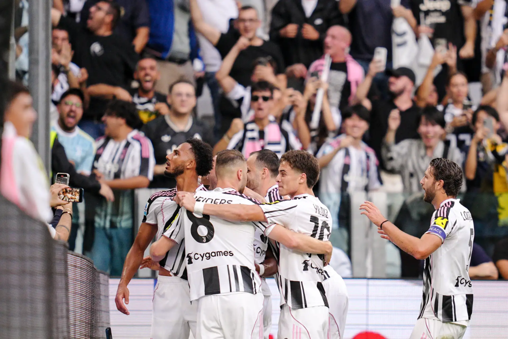 林诗栋同时 林诗栋同时