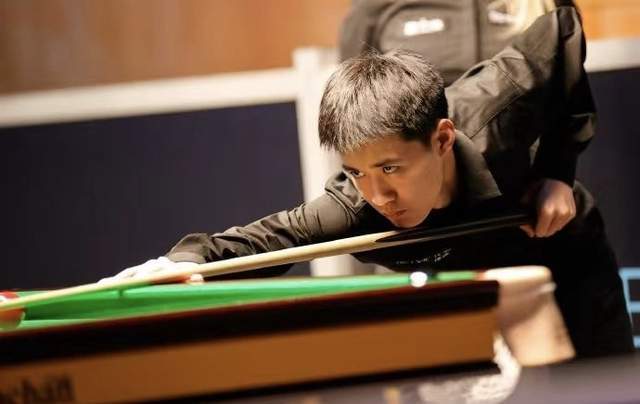 比赛中领先 比赛中领先