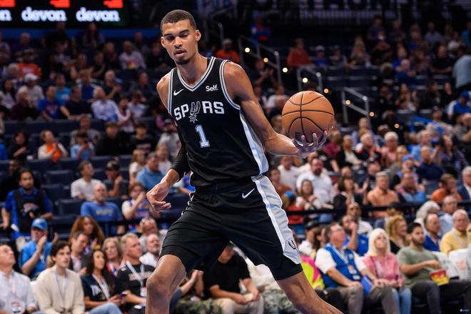 在篮球中 在篮球中