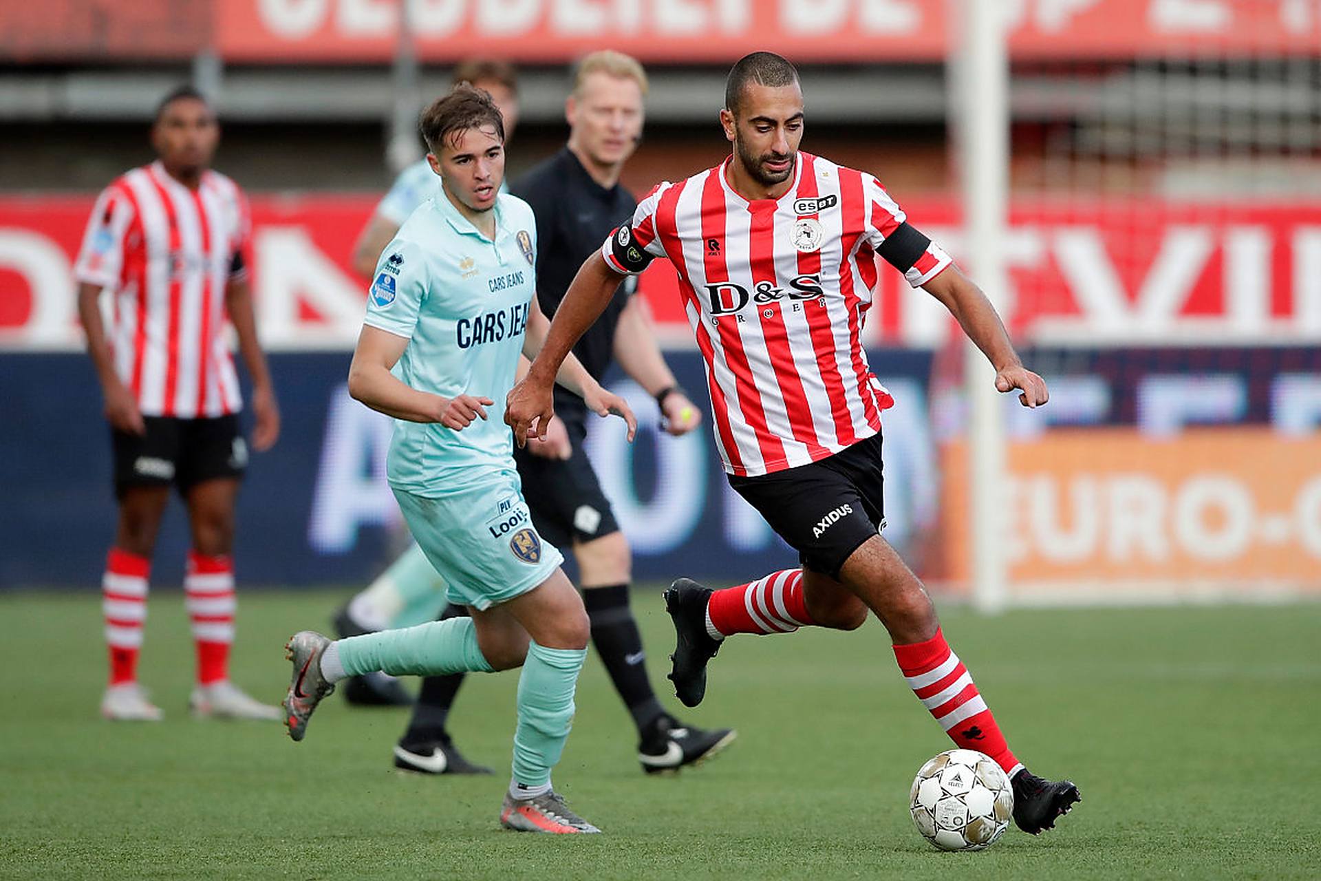 拿大外线防 拿大外线防