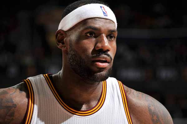 胡金秋用稳 胡金秋用稳